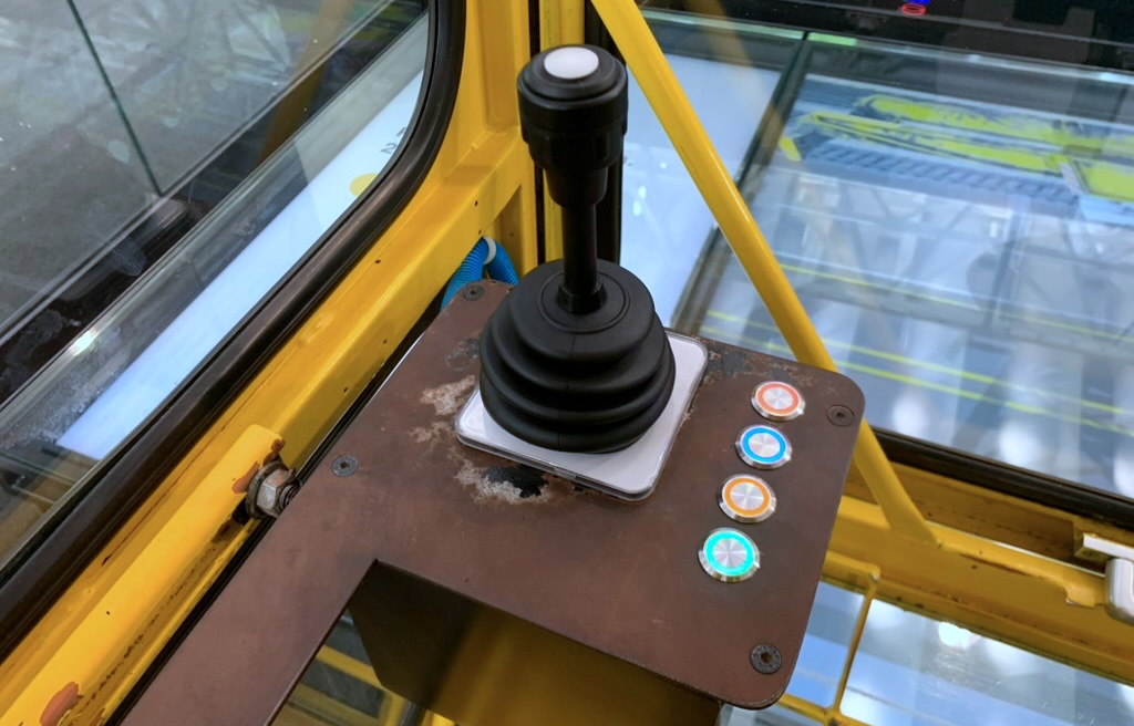 Joystick in der Kabine